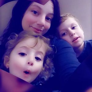 Meet your Posher, Brooke